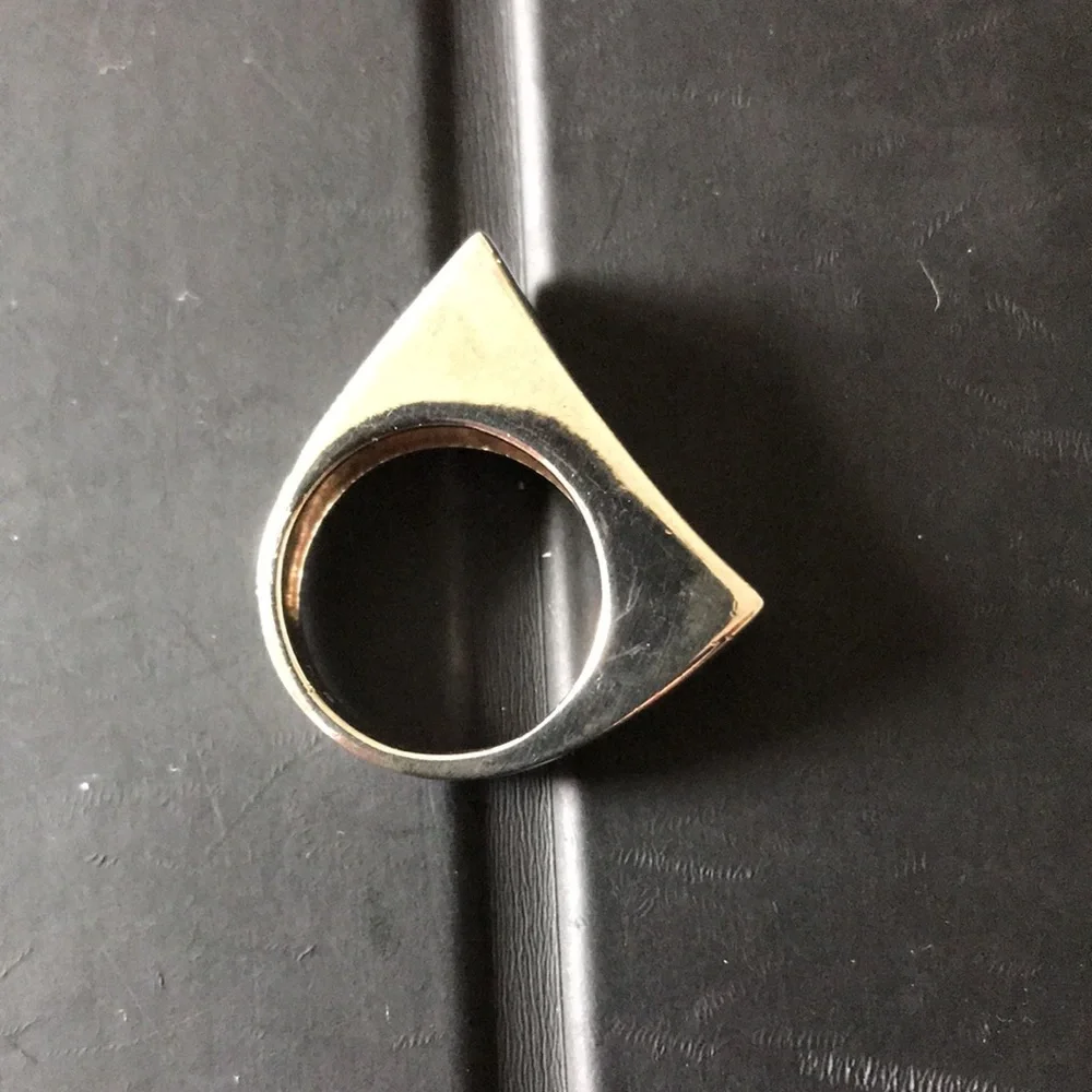 Silver ring - Picture 3 of 4